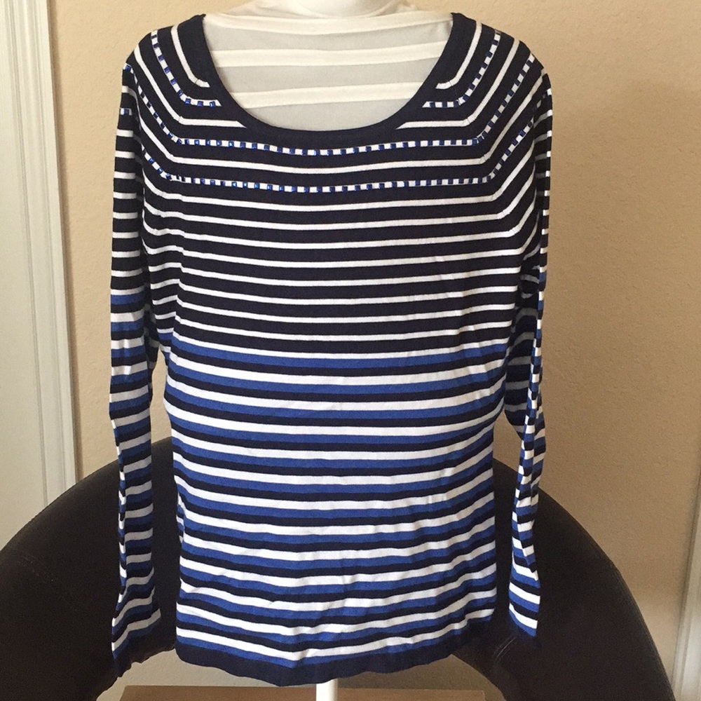Women’s Boston Proper Large pullover sweater
